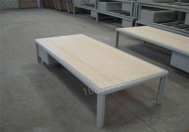 黄冈看守所床具